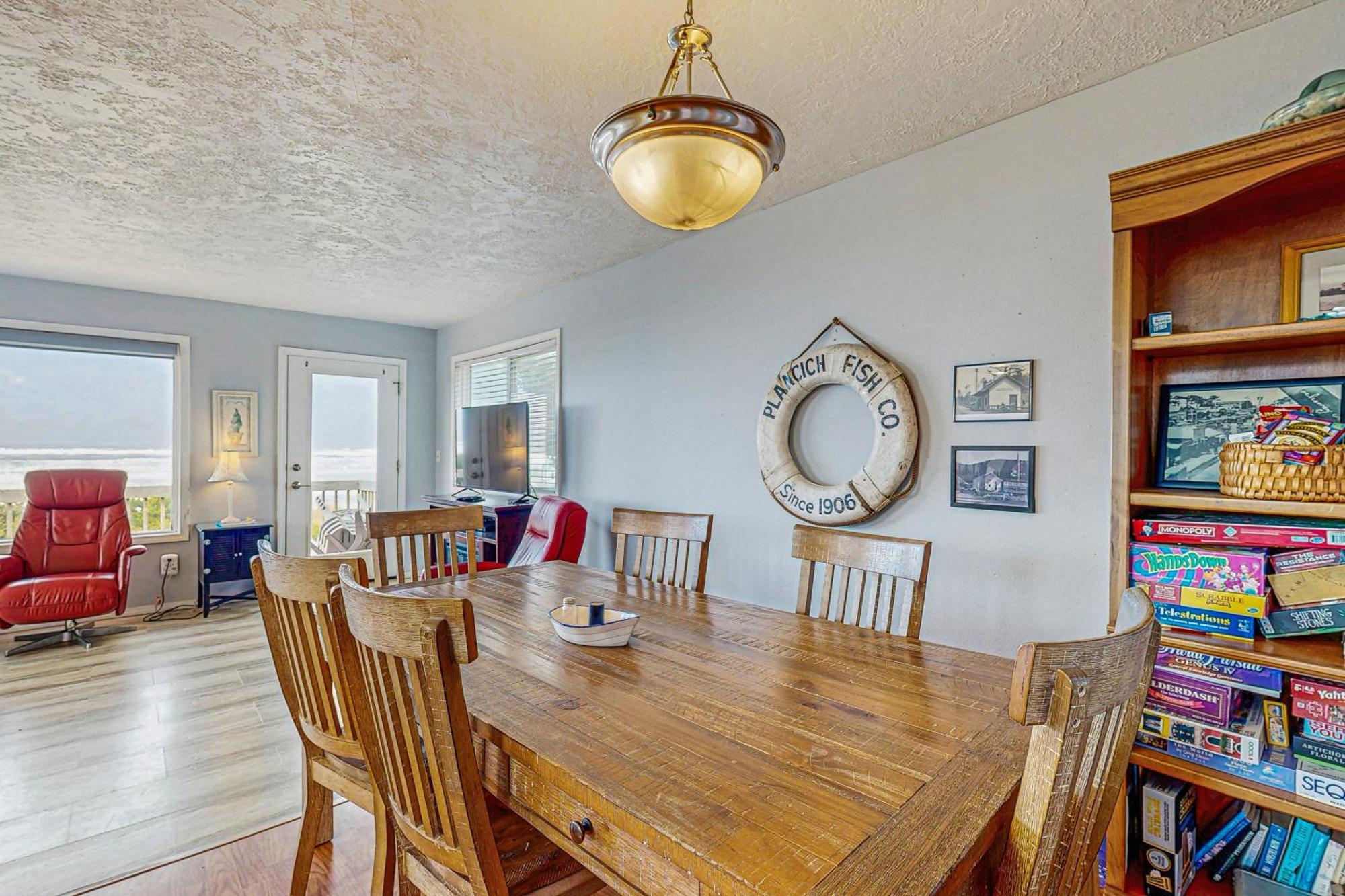 Chris'S Oceanfront Getaway Villa Rockaway Beach Exterior photo