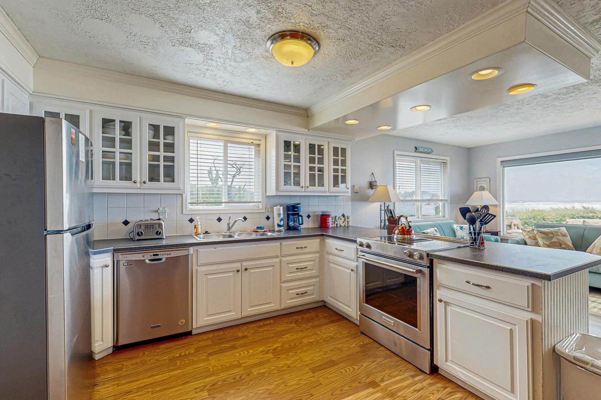 Chris'S Oceanfront Getaway Villa Rockaway Beach Exterior photo