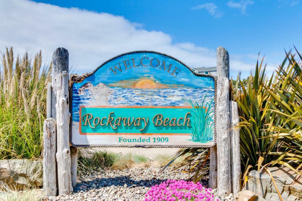Chris'S Oceanfront Getaway Villa Rockaway Beach Exterior photo